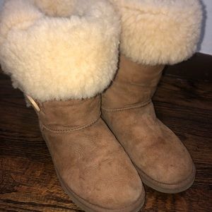 UGGs Boots authentic 100%